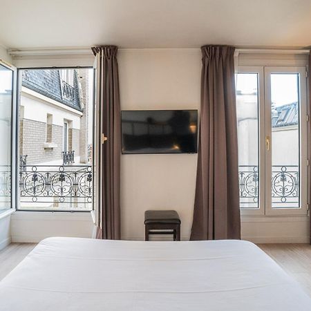 Hotel De Flore - Montmartre Paris Luaran gambar